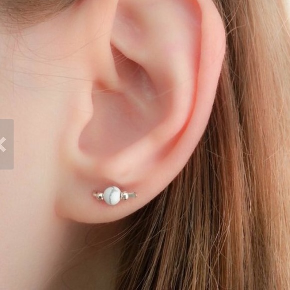 White turquoise gemstone beaded tiny ear crawlers climbers sweeps pins earrings - Picture 2 of 6